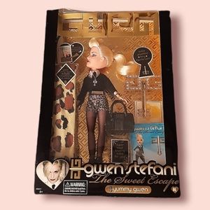 Gwen Stefani "Yummy" Doll